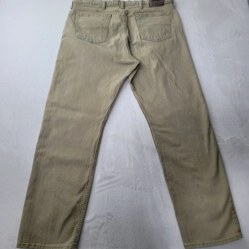 Wrangler Authentics Men's Beige Regular Fit Jeans Size 38x32